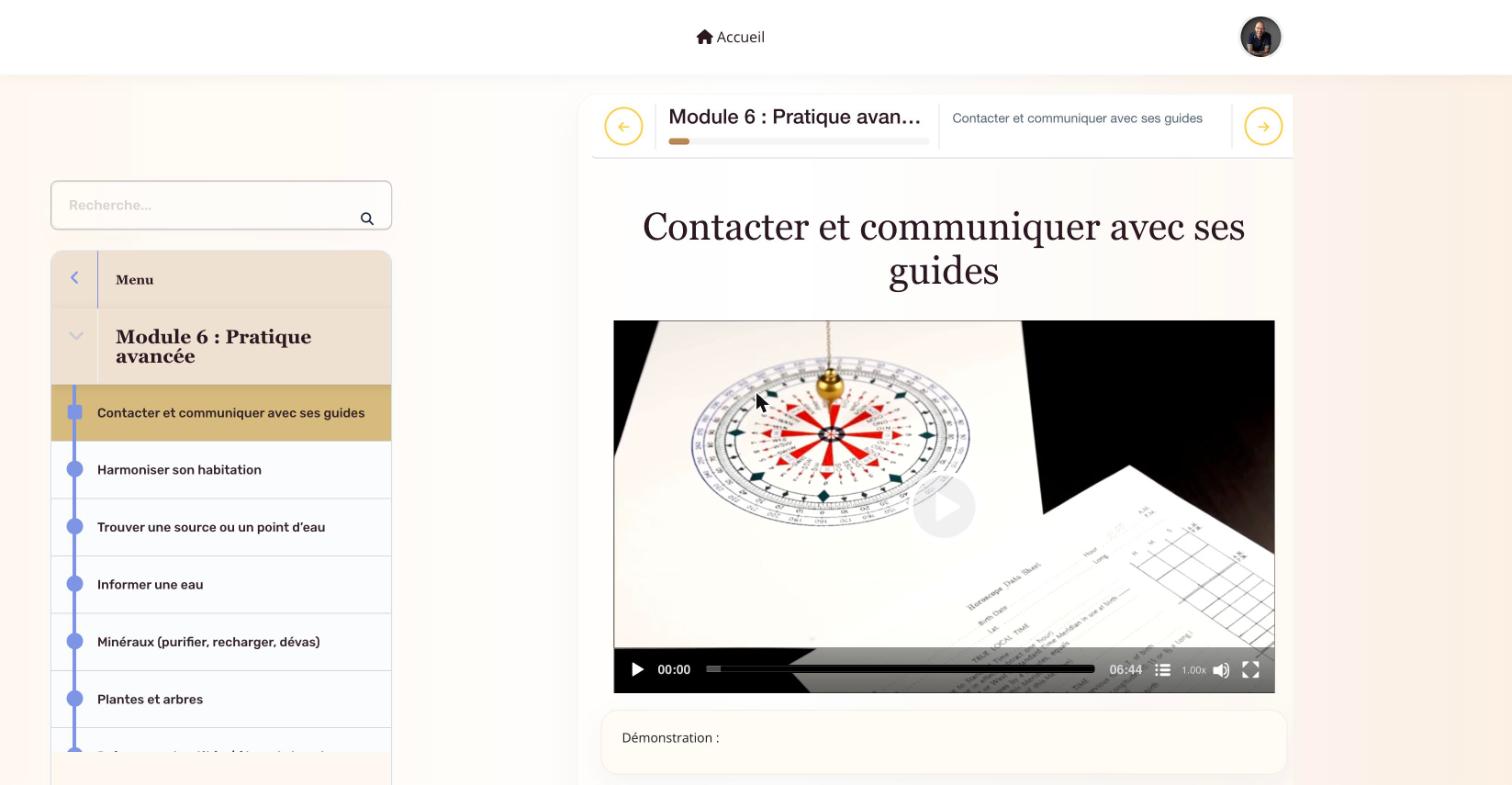 Le menu du module 6, Pratique avancée, et la vidéo « Contacter et communiquer avec ses guides ».